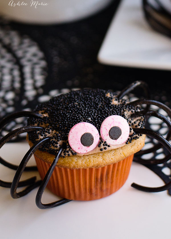 Chocolate and Caramel Spider Cupcakes