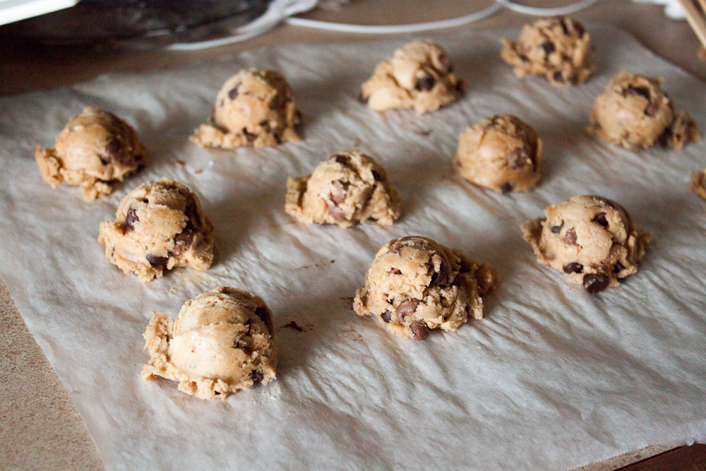 chocolate chip cookies 4